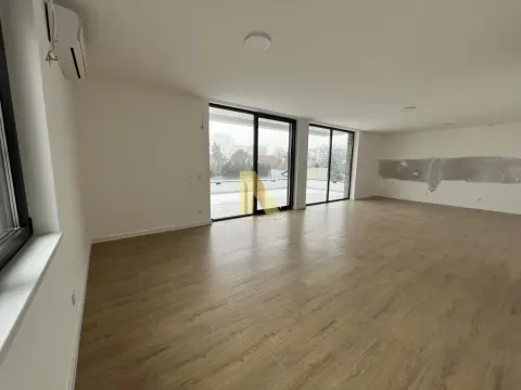 Prodaja, stan, 191m², Bulevar Evrope, Novi Sad Sve Podlokacije - image 4