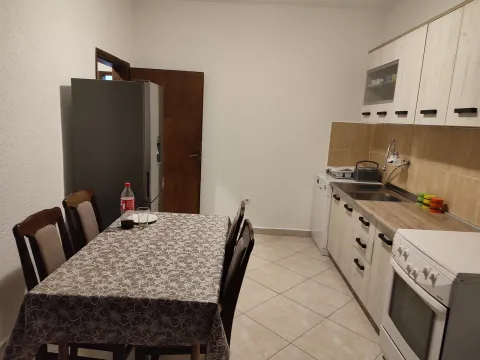 Rent, two bedroom apartment, 75m², Centar, Bar - image 7