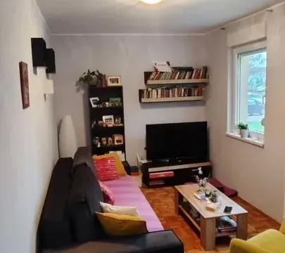 Stan in Novo naselje