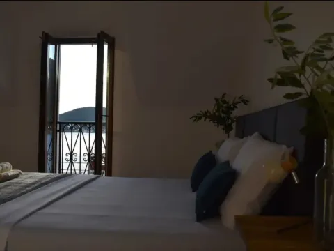 Rent, one bedroom apartment, 50m², Lepetani, Tivat - image 11