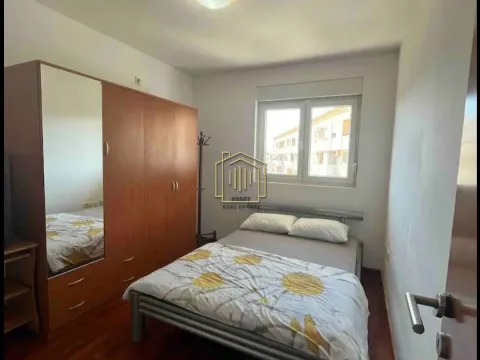 Izdavanje, jednosoban stan, 45m², Stari Aerodrom, Podgorica - image 7