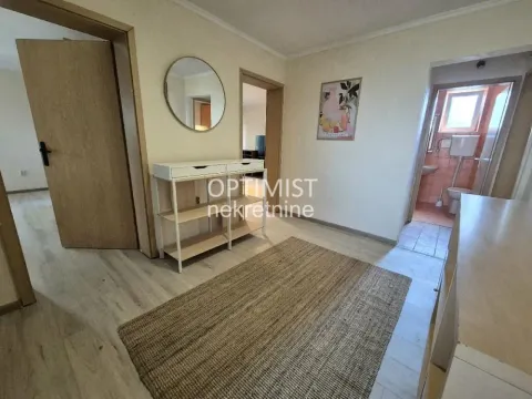 Izdavanje, dvosoban stan, 64m², Vračar Sve Podlokacije, Beograd - image 9