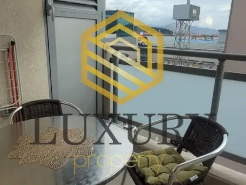 Prodaja, jednosoban stan, 42m², City Kvart, Podgorica - image 6