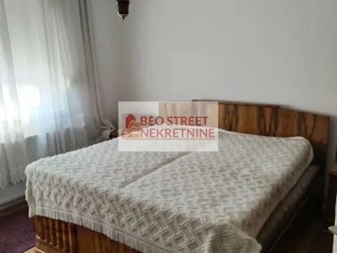 Sale, house, 260m², Petrovac na Mlavi, Srbija - image 5