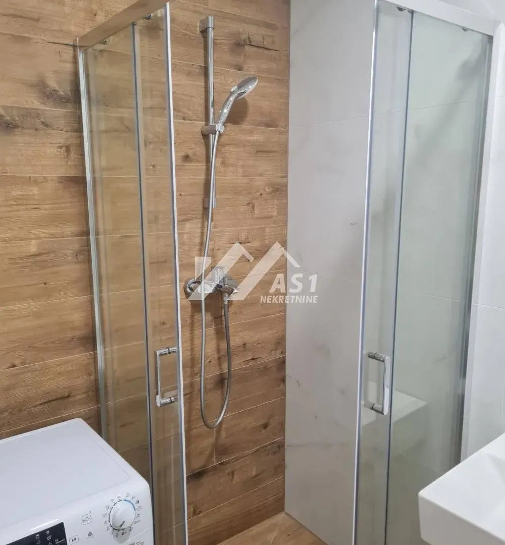 Izdavanje, jednosoban stan, 40m², Novi Sad Sve Podlokacije, Novi Sad