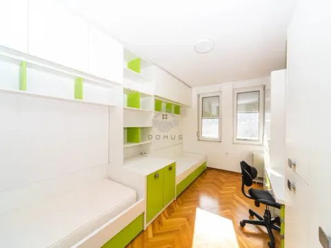 Izdavanje, dvosoban stan, 80m², Blok 9, Podgorica - image 8