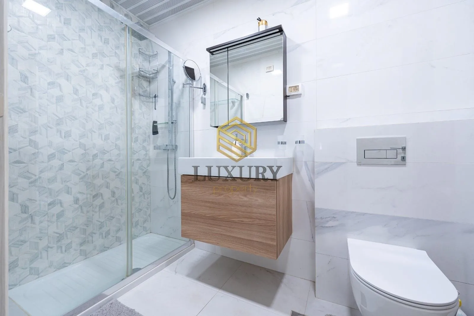 Rent, two bedroom apartment, 68m², Central Point, Podgorica