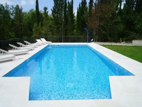 Rent, two bedroom apartment, 95m², Gradiošnica, Tivat - image 3