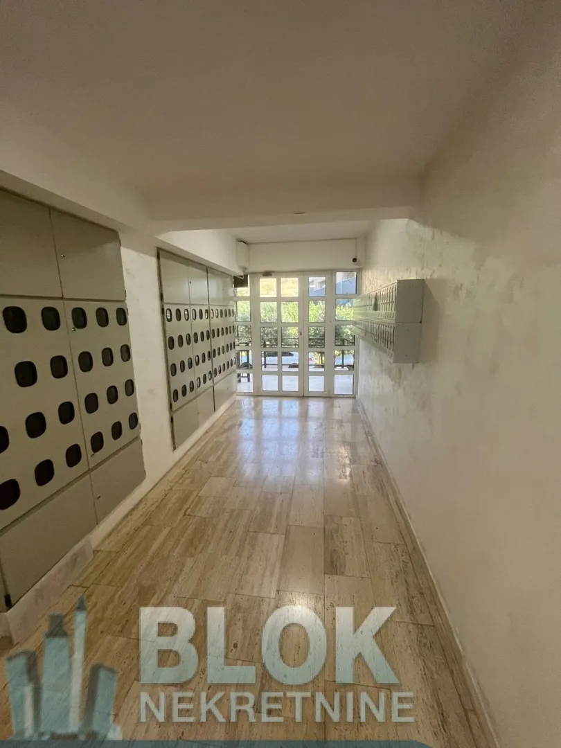 Izdavanje, dvosoban stan, 90m², Zabjelo, Podgorica