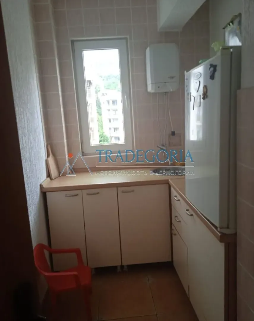 Prodaja, dvosoban stan, 61m², Bečići, Budva