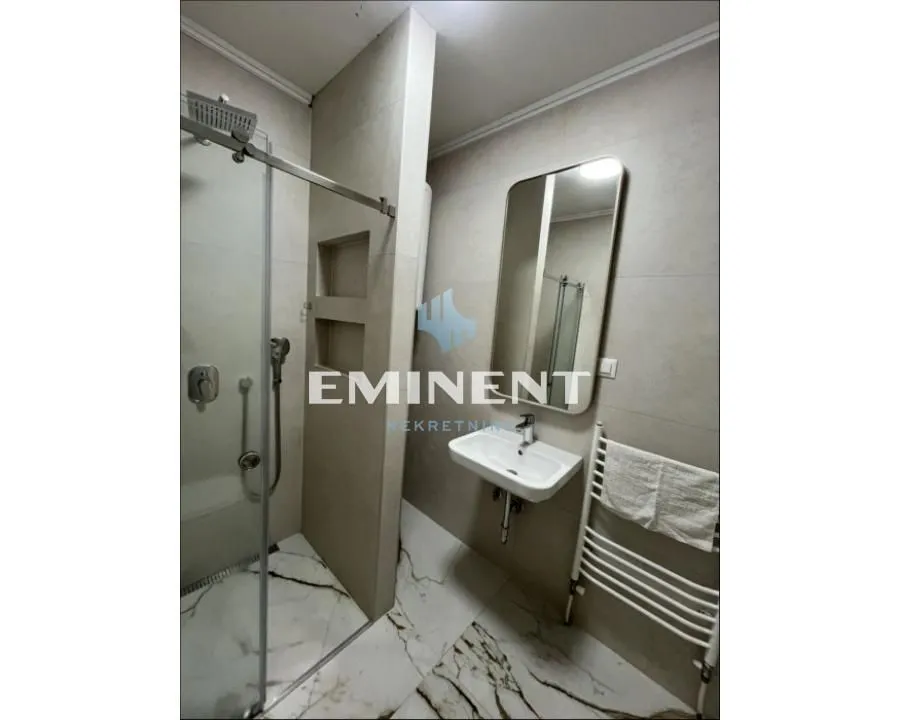 Rent, two bedroom apartment, 52m², Vračar Hram, Vračar Sve Podlokacije