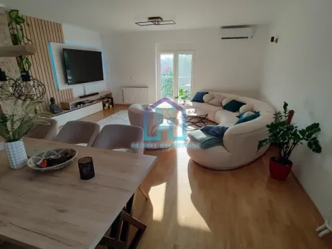 Prodaja, četvorosoban stan, 107m2, Veternička rampa, Novi Sad, Novi Sad Prodaja, četvorosoban stan, 107m2, Veternička rampa, Novi Sad, Novi Sad