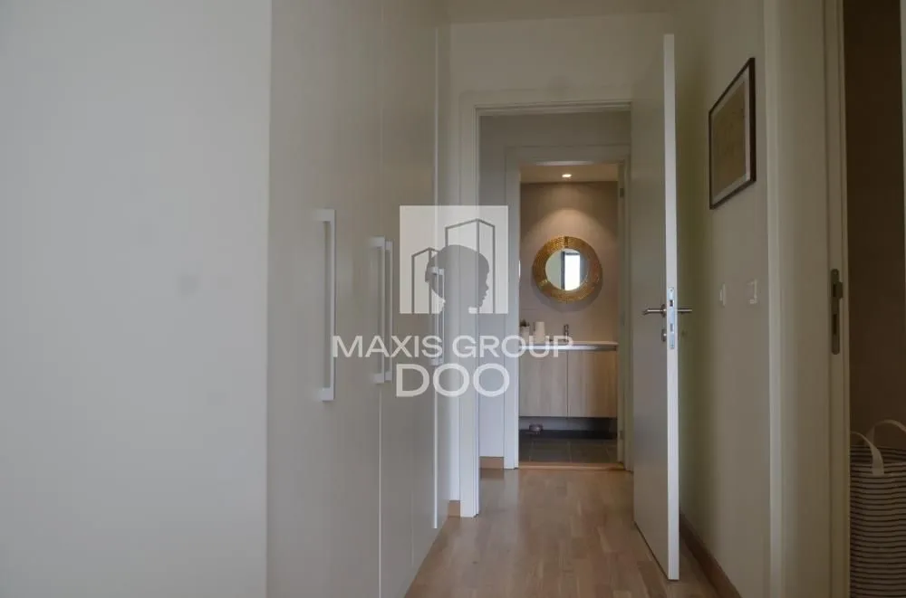 Prodaja, trosoban stan, 82m², Savski Venac, Beograd
