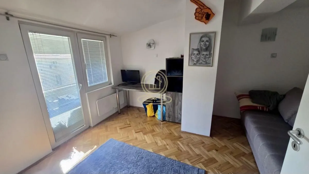 Prodaja, dvosoban stan, 56m², Pantelej, Niš
