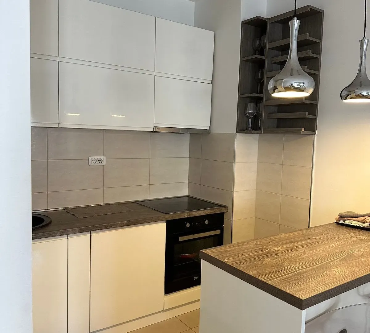 Izdavanje, jednosoban stan, 45m², City Kvart, Podgorica