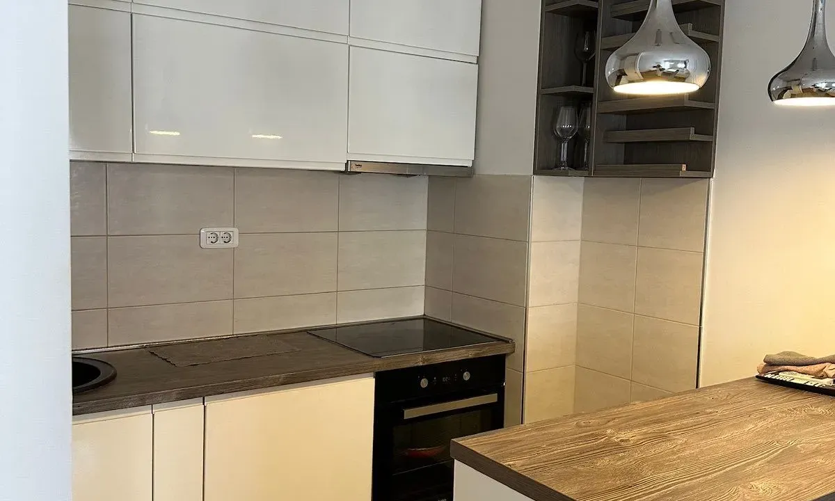 Izdavanje, jednosoban stan, 45m², City Kvart, Podgorica