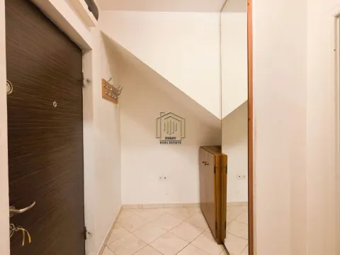 Prodaja, jednosoban stan, 50m², Zabjelo, Podgorica - image 13