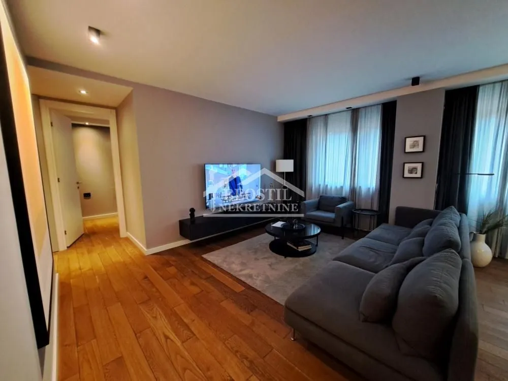 Prodaja, dvosoban stan, 61m², Novi Beograd Blok 38, Novi Beograd Sve Podlokacije