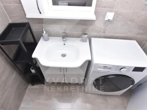 Rent, two bedroom apartment, 100m², Donja Gorica, Podgorica - image 10