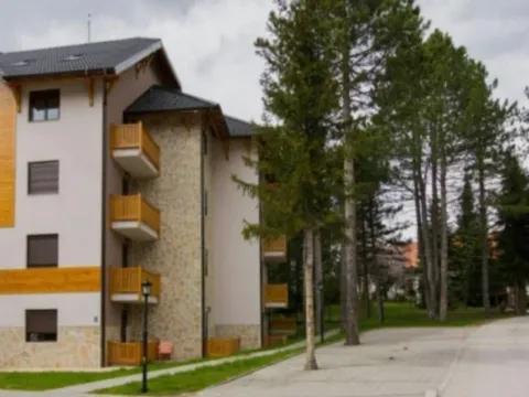 Izdavanje, jednosoban stan, 24m², Centar, Zlatibor - image 8