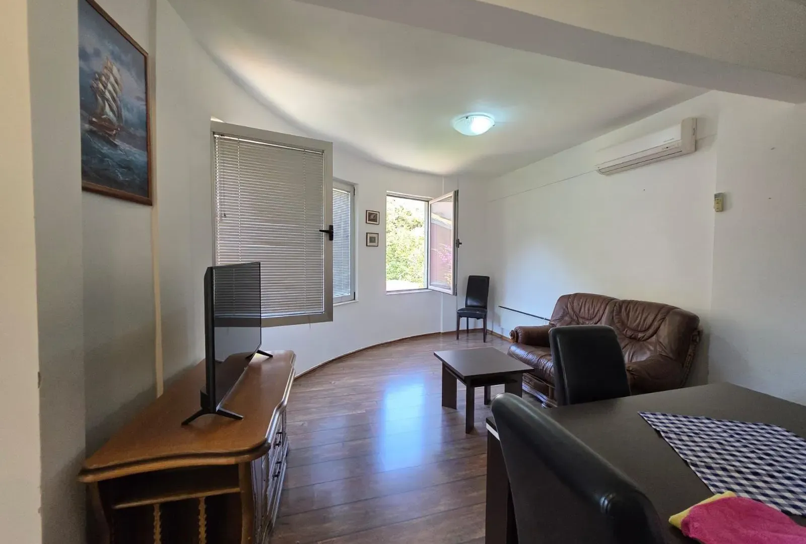 Sale, one bedroom apartment, 50m², Bečići, Budva