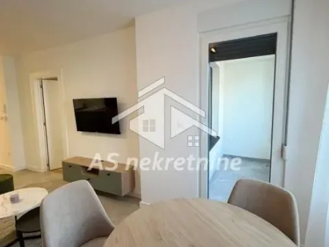 Izdavanje, stan, 38m², Đeram Pijaca, Beograd - image 8