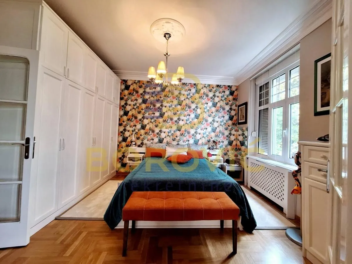Prodaja, trosoban stan, 90m², Stari Grad, Beograd