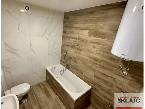 Prodaja, četvorosoban stan, 113m², Telep, Novi Sad Sve Podlokacije - image 5