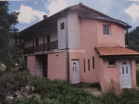Prodaja, kuća, 222m², Bajice, Cetinje - image 1