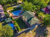 Prodaja, kuća, 140m², Beočin, Srbija - image 1