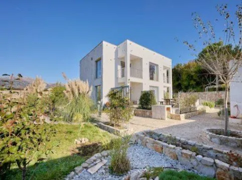 Sale, house, 200m², Krimovica, Kotor