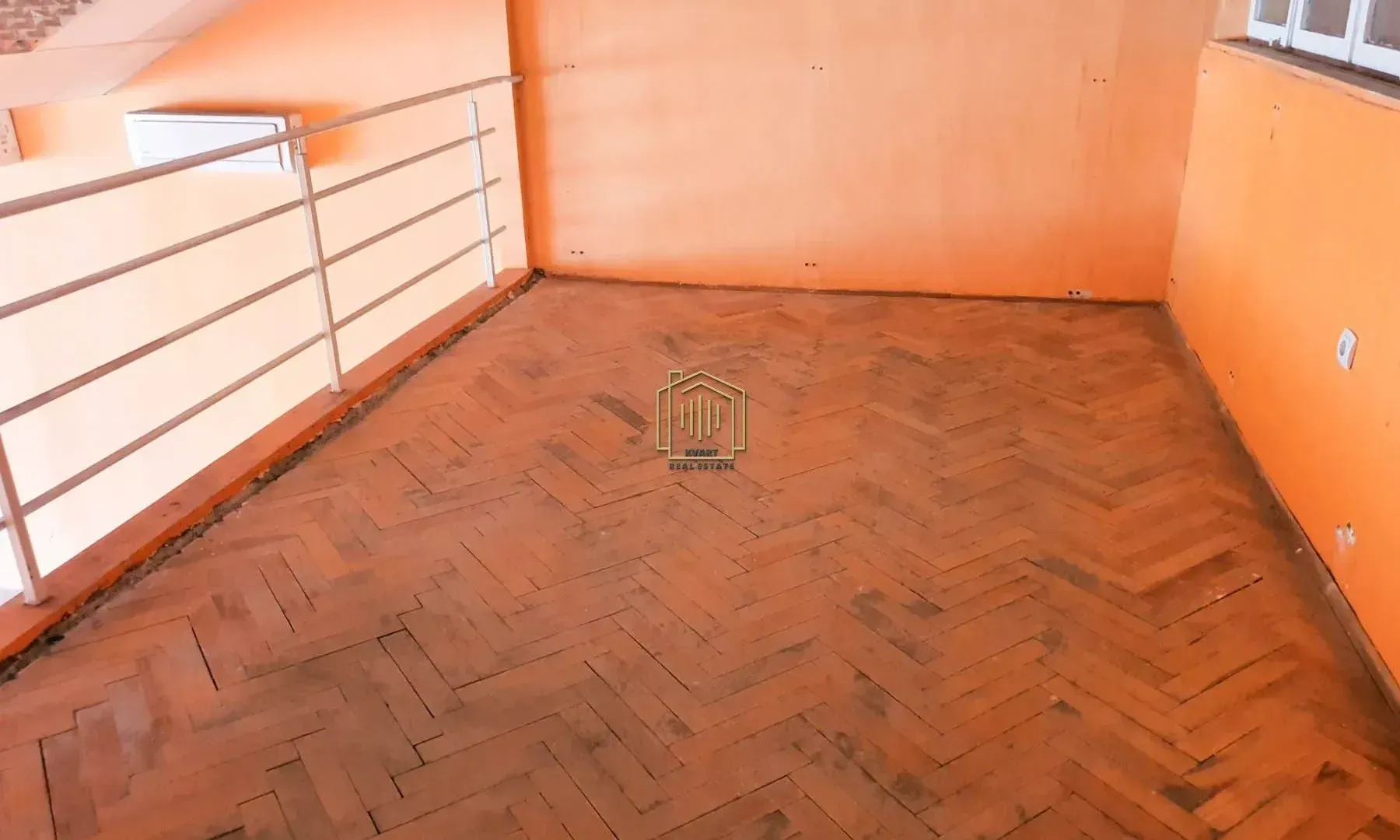 Rent, office space, 95m², Centar, Nikšić