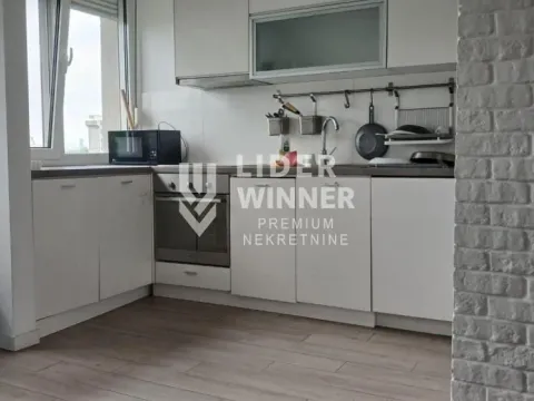 Izdavanje, trosoban stan, 78m², Novi Beograd Sve Podlokacije, Beograd - image 4