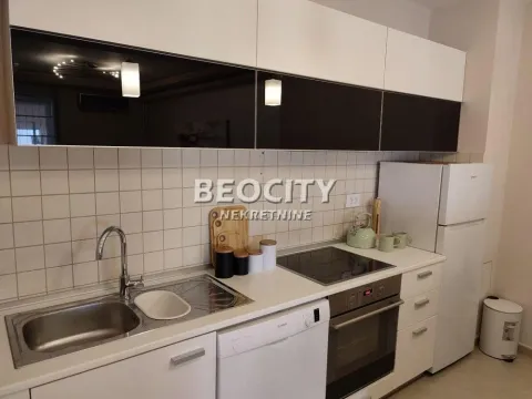 Izdavanje, trosoban stan, 81m², Centar, Novi Sad - image 7