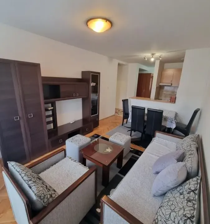 Rent, one bedroom apartment, 53m², Grbavica, Novi Sad Sve Podlokacije