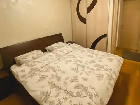 Izdavanje, trosoban stan, 120m², City Kvart, Podgorica - image 6