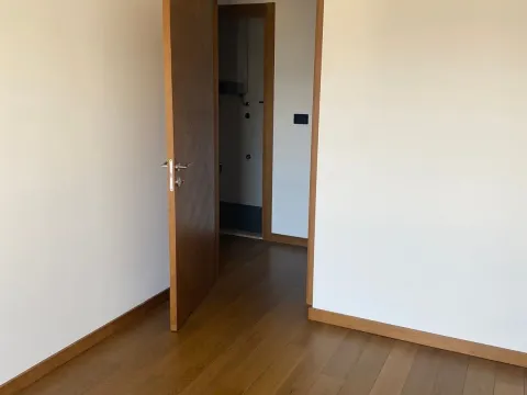 Rent, two bedroom apartment, 68m², Ljubović, Podgorica - image 2