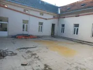Izdavanje, poslovni prostor, 1600m², Zemun Centar, Zemun Sve Podlokacije - image 2