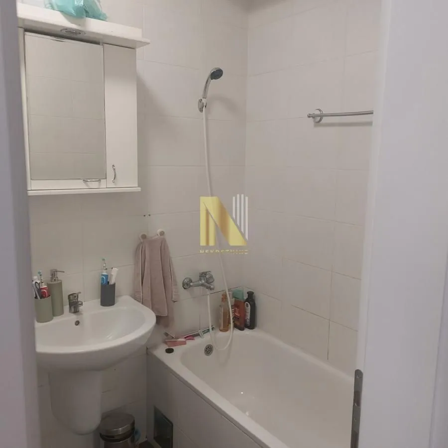 Izdavanje, trosoban stan, 63m², Podbara, Novi Sad Sve Podlokacije
