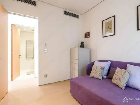 Prodaja, dvosoban stan, 133m², Centar, Budva - image 10