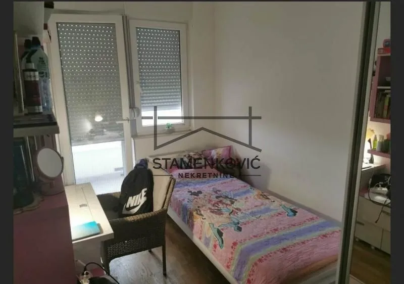 Prodaja, četvorosoban stan, 86m², Veternička rampa, Novi Sad Sve Podlokacije