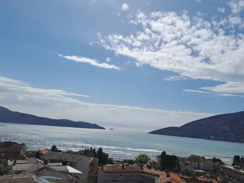 Prodaja, stan, 65m², Herceg Novi, Crna Gora - image 4