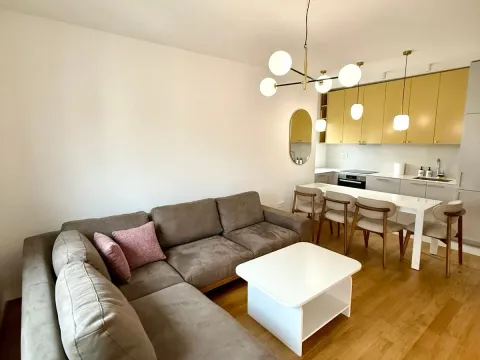 Rent, two bedroom apartment, 55m², City Kvart, Podgorica - image 4