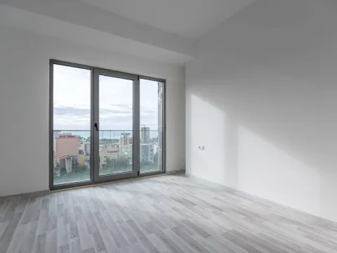 Prodaja, dvosoban stan, 75m², Centar, Bar - image 6