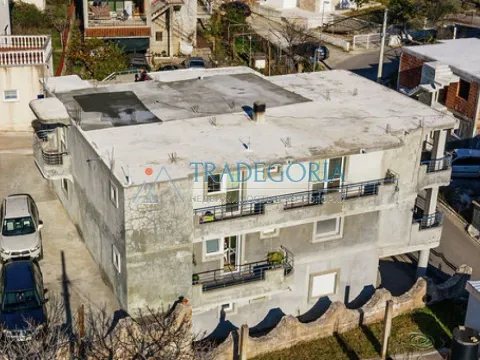 Prodaja, kuća, 420m², Bar, Crna Gora - image 18