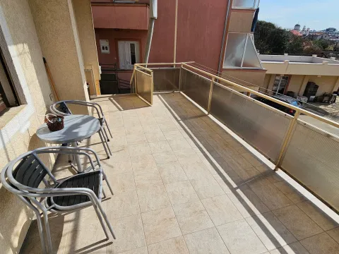 Izdavanje, dvosoban stan, 68m², Dalmatinska ulica, Podgorica - image 7