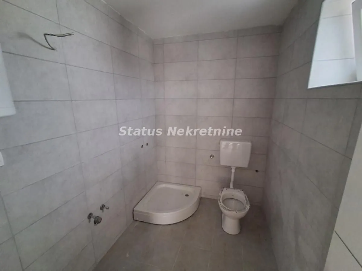 Prodaja, dvosoban stan, 43m², Futog, Novi Sad Sve Podlokacije