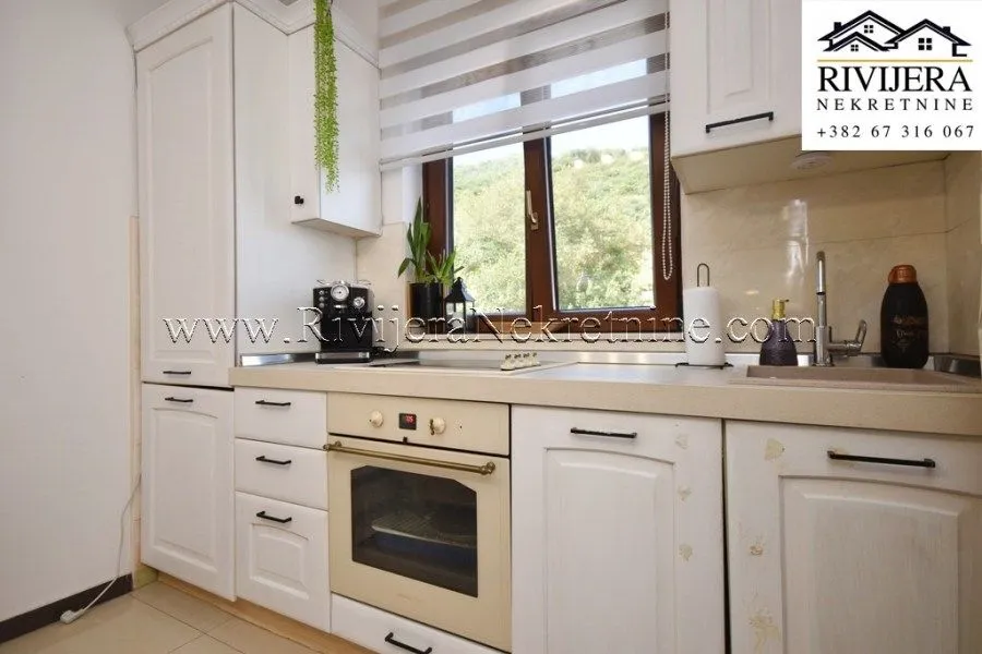 Prodaja, trosoban stan, 70m², Igalo, Herceg Novi