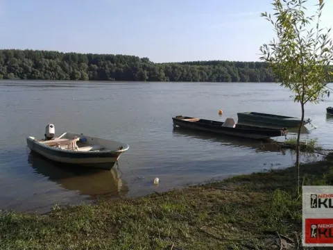 Sale, house, 334m², Beočin, Srbija - image 6