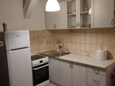 Rent, two bedroom apartment, 50m², Centar, Podgorica - image 4